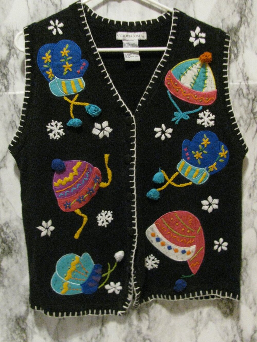 Victoria Jones Vintage Holiday Sweater Vest Black Knit Winter Mittens Size M